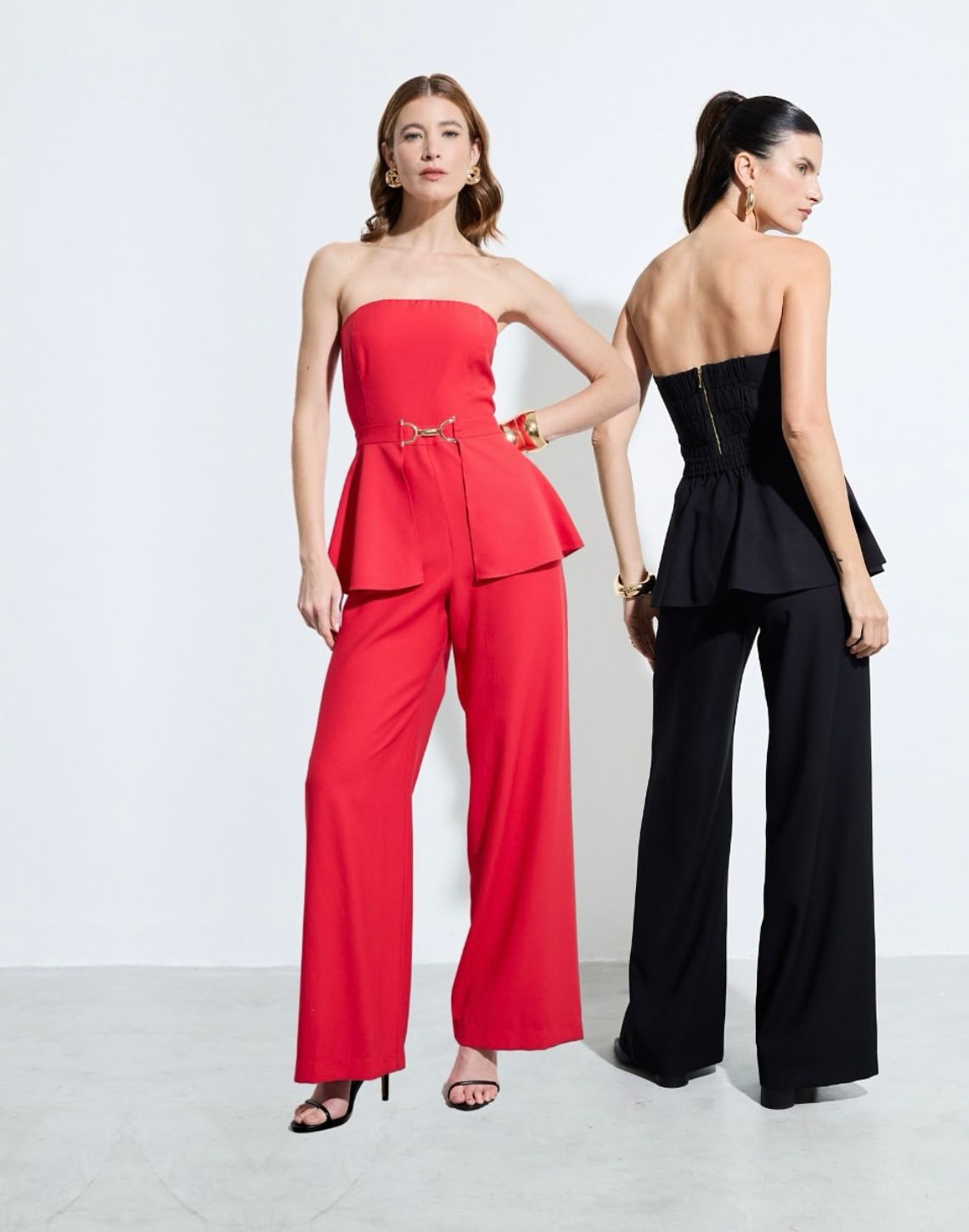 Macacão algarve com peplum